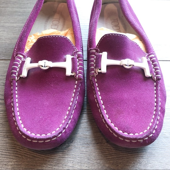 Tod's Gommino Driving Loafer - Picture 3 of 10